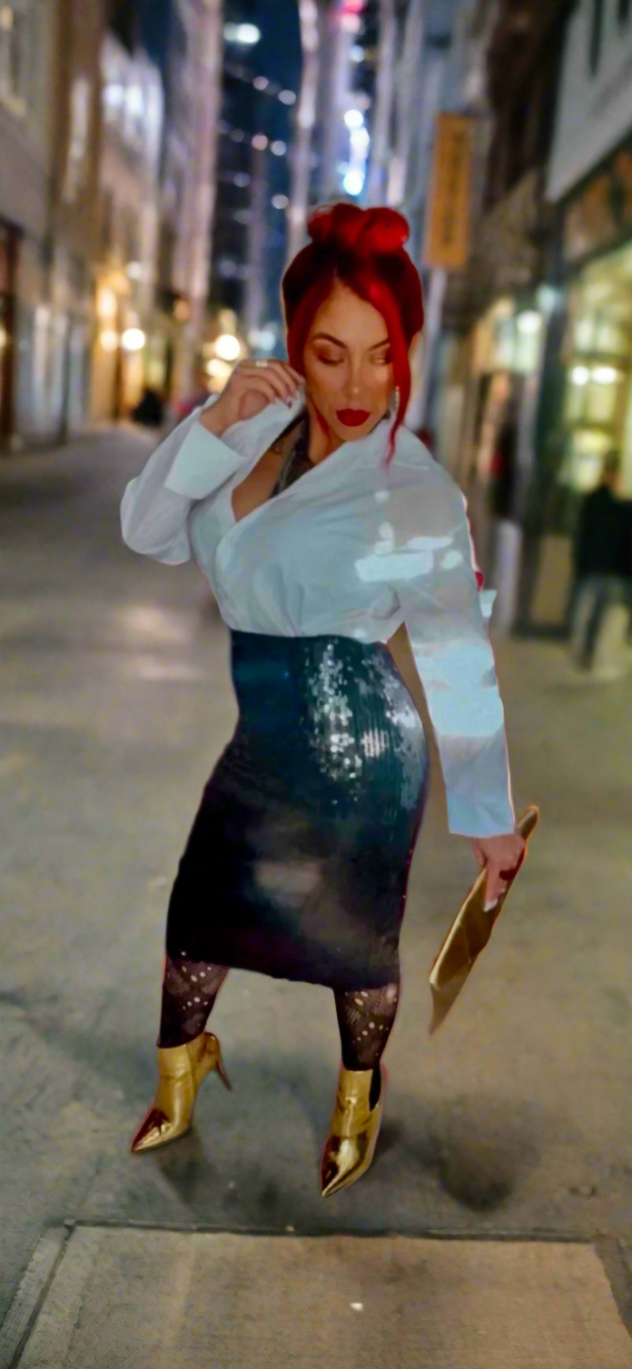 YOU ARE STUNNING SEQUIN SKIRT! (RED & BLACK)
