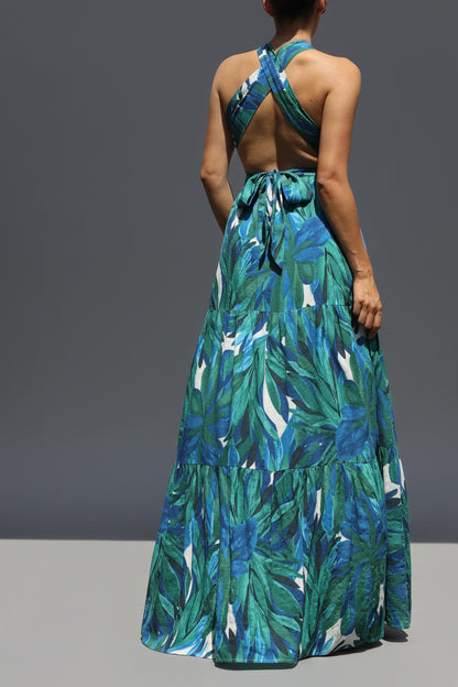Amanda Maxi Dress in blue tones-Red Eleganza Boutique .

Woman wearing Amanda Maxi Dress-floor length boutique stye.