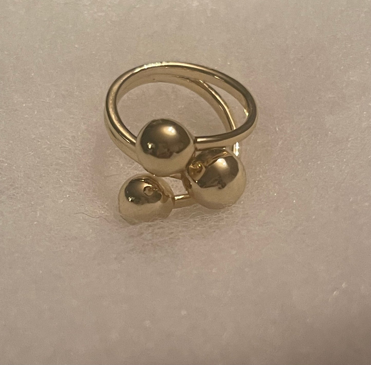 GOLD BALL RING