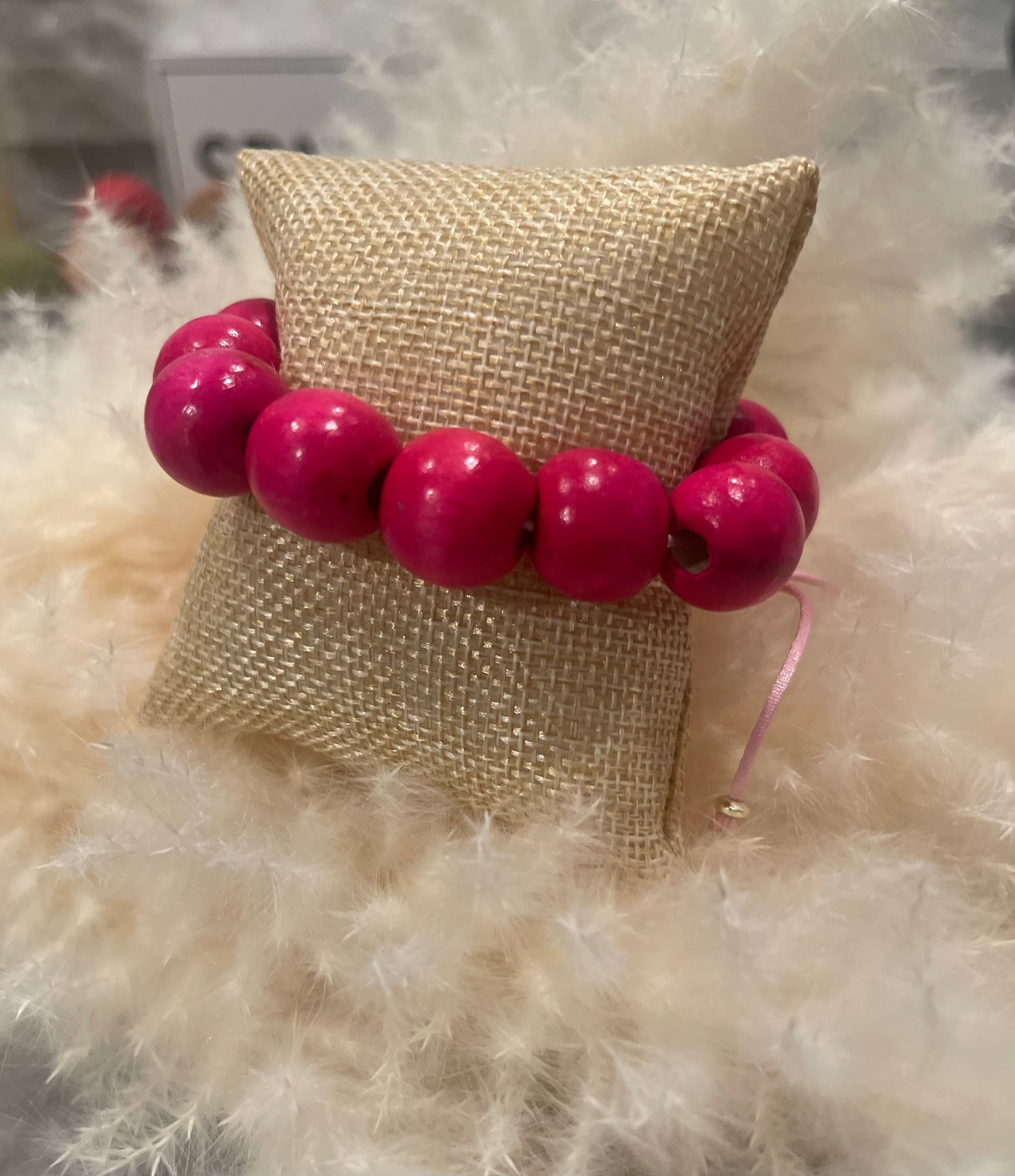 CHUNKY BEADS BRACELET (PINK FUSCHIA)