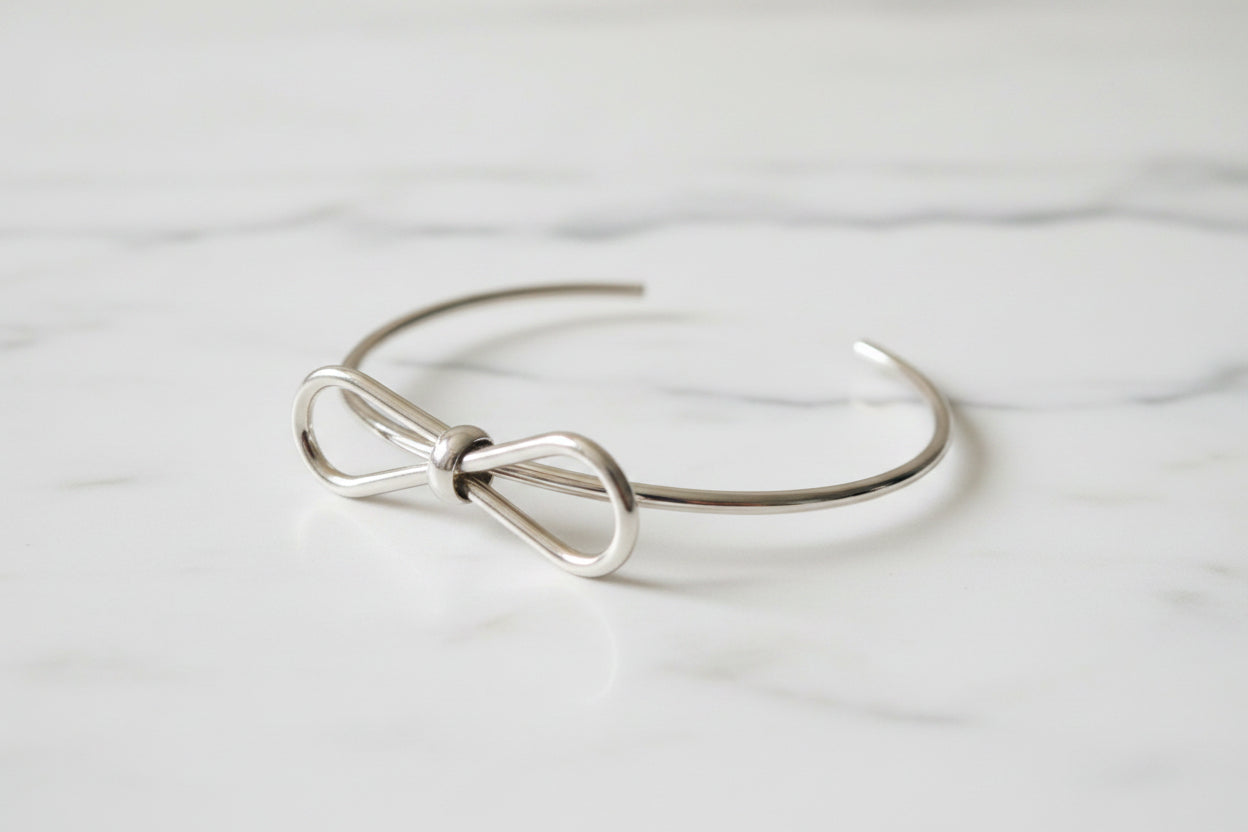 Bow gold-tone and silver Bracelet
